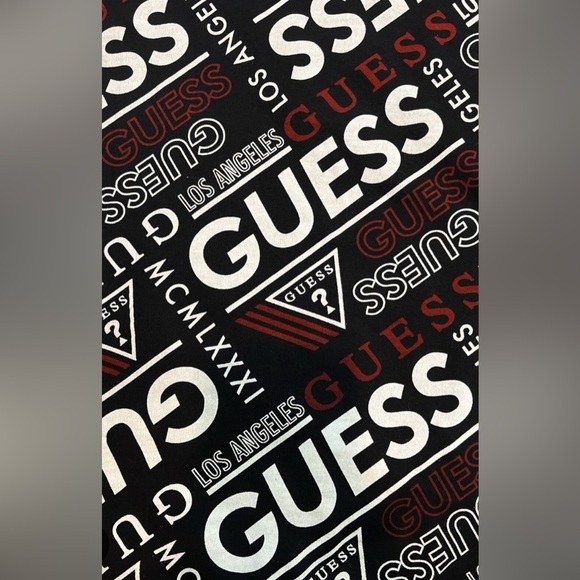 Like New Men's Black and Gray Hooded Zipper Guess Size Large . - Picture 12 of 14